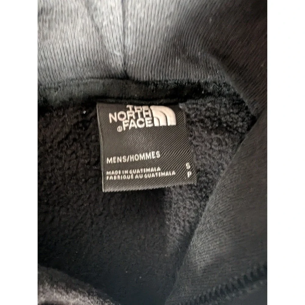 The North Face Mens Black Bear Mountain Graphic Hoodie Pullover Sweatshirt